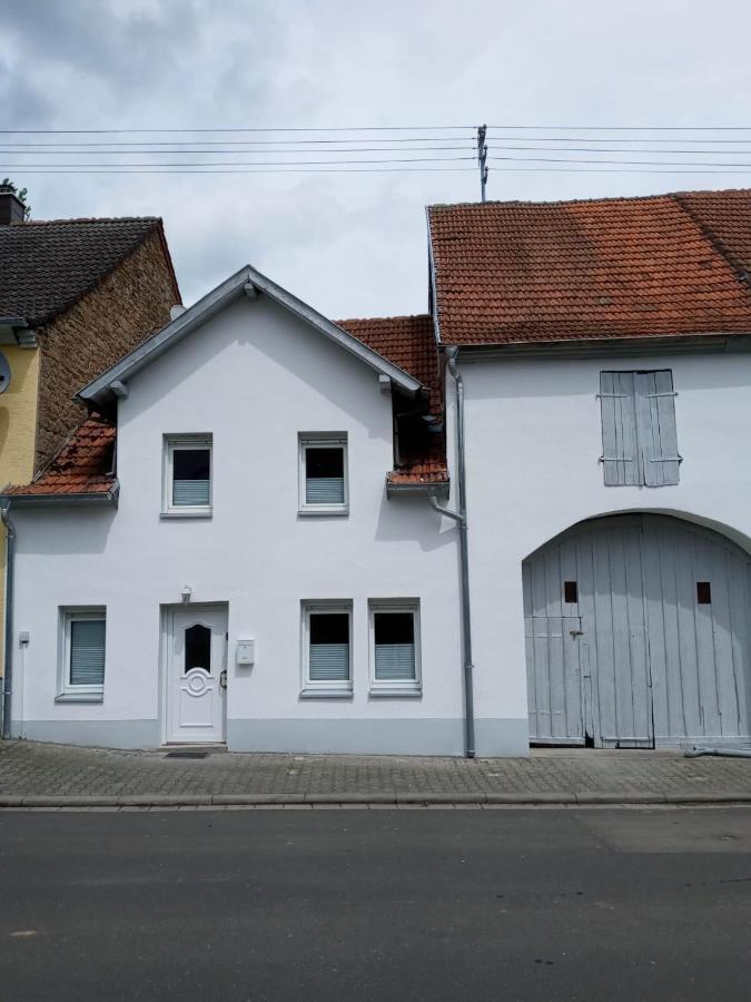 Creek Inn, Contactless Check-In Glanbrucken Exterior photo